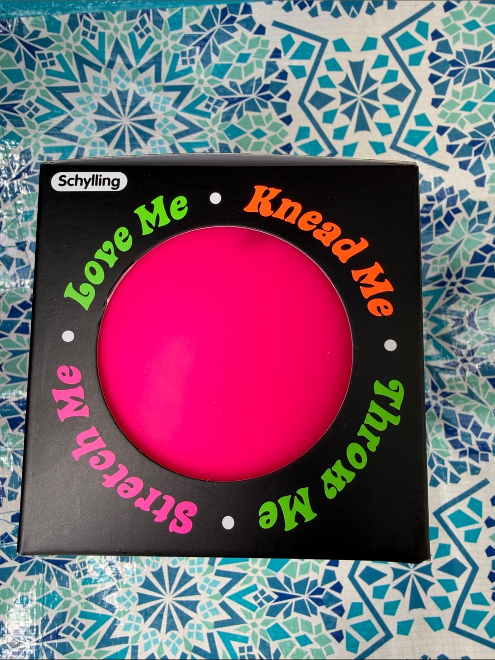 AUTHENTIC Schylling XL NeeDoh Super Size Super The Groovy Glob - Pink